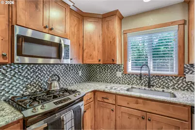 2025 SW 139th Ave, Beaverton, OR 97005 - Photo 7