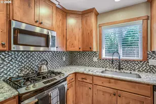 2025 SW 139th Ave, Beaverton, OR 97005 - Photo 7
