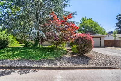 2025 SW 139th Ave, Beaverton, OR 97005 - Photo 3