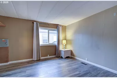 300 SW 7th Ave #403, Battle Ground, WA 98604 - Photo 15