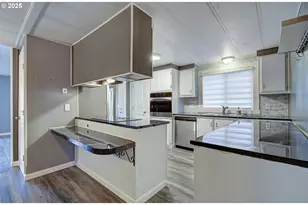 300 SW 7th Ave, Battle Ground, WA 98604 - Photo 11