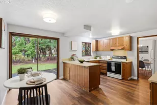 12360 SW Katherine St, Tigard, OR 97223 - Photo 9