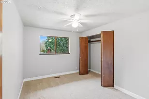 12360 SW Katherine St, Tigard, OR 97223 - Photo 19