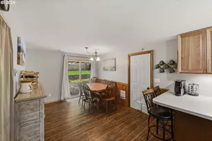 192 N Wood Ridge Rd, Coquille, OR 97423 - Photo 9