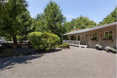 130 Tillicum St, Depoe Bay, OR 97341 - Photo 3