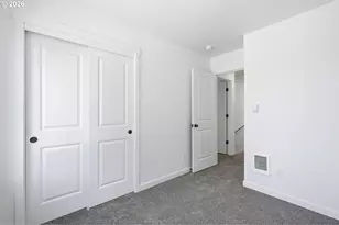 2701 SE 85th Ave, Portland, OR 97266 - Photo 23