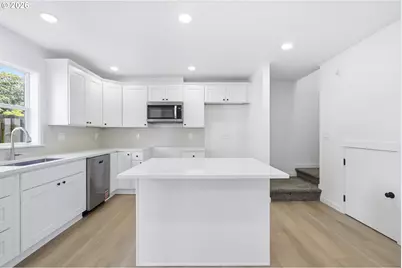 2701 SE 85th Ave #B, Portland, OR 97266 - Photo 13