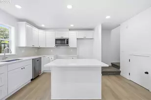 2701 SE 85th Ave, Portland, OR 97266 - Photo 13