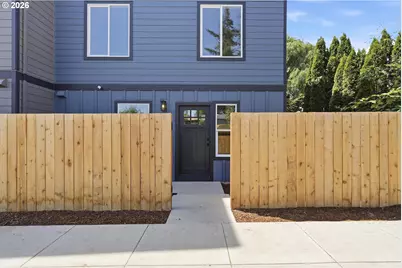 2701 SE 85th Ave #B, Portland, OR 97266 - Photo 5