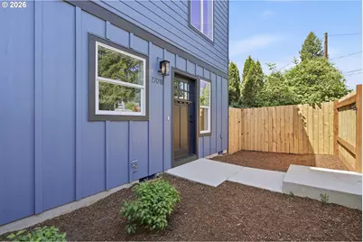 2701 SE 85th Ave #B, Portland, OR 97266 - Photo 7