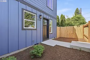 2701 SE 85th Ave, Portland, OR 97266 - Photo 7