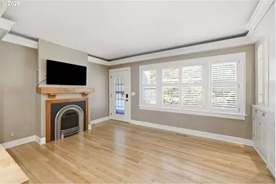 1689 Olive St, Eugene, OR 97401 - Photo 9