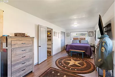 2025 NW Delridge Ave, Roseburg, OR 97471 - Photo 21