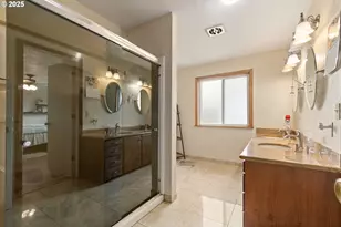 2746 Harlow Rd, Eugene, OR 97401 - Photo 15