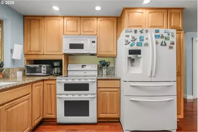 35205 Aubuchon Dr, Saint Helens, OR 97051 - Photo 11
