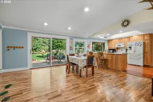 35205 Aubuchon Dr, Saint Helens, OR 97051 - Photo 13