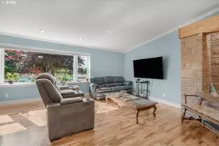 35205 Aubuchon Dr, Saint Helens, OR 97051 - Photo 3