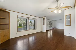 1145 SW Cypress St, McMinnville, OR 97128 - Photo 17