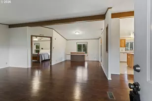 1145 SW Cypress St, McMinnville, OR 97128 - Photo 7