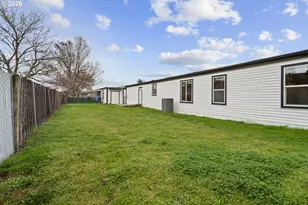 1145 SW Cypress St, McMinnville, OR 97128 - Photo 5