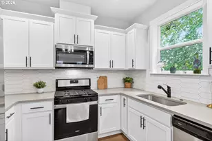 1521 S Camille Pl, Newberg, OR 97132 - Photo 5