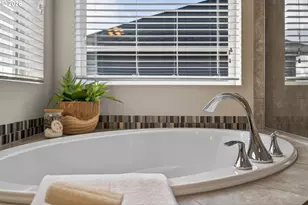 15062 SE Bella Ln, Clackamas, OR 97015 - Photo 17