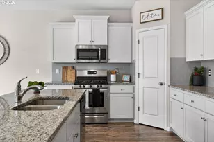 15062 SE Bella Ln, Clackamas, OR 97015 - Photo 9