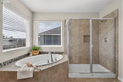15062 SE Bella Ln, Clackamas, OR 97015 - Photo 17