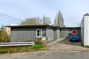 3204 SW 10th Ave, Portland, OR 97239 - Photo 5