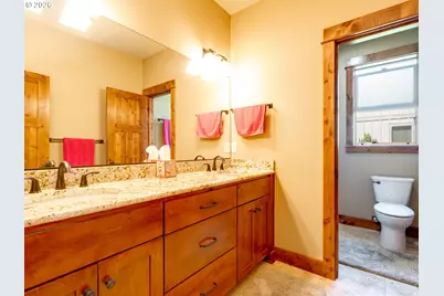 1697 NW Emerson Ct, McMinnville, OR 97128 - Photo 31
