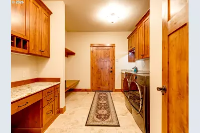 1697 NW Emerson Ct, McMinnville, OR 97128 - Photo 21