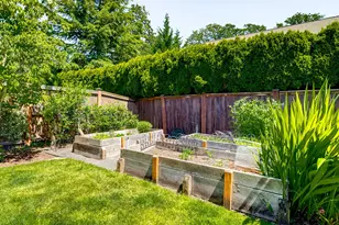 1697 NW Emerson Ct, McMinnville, OR 97128 - Photo 45