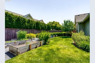 1697 NW Emerson Ct, McMinnville, OR 97128 - Photo 43