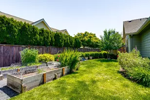 1697 NW Emerson Ct, McMinnville, OR 97128 - Photo 43