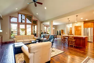 1697 NW Emerson Ct, McMinnville, OR 97128 - Photo 5