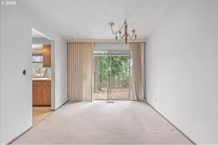 10036 SW 50th Ave, Portland, OR 97219 - Photo 9