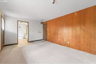 10036 SW 50th Ave, Portland, OR 97219 - Photo 17