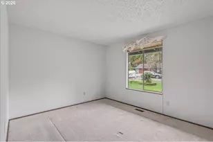 10036 SW 50th Ave, Portland, OR 97219 - Photo 19