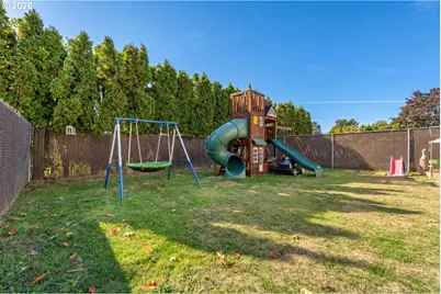 480 NE 18th St, Gresham, OR 97030 - Photo 25
