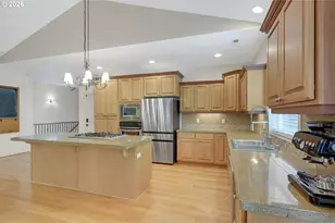 12015 NW 8th Ave, Vancouver, WA 98685 - Photo 9