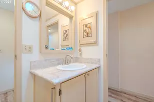 5701 NE St Johns Rd, Vancouver, WA 98661 - Photo 21