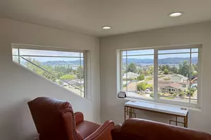 2125 Pine St, North Bend, OR 97459 - Photo 39