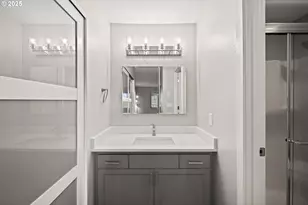 56 Galen St, Lake Oswego, OR 97035 - Photo 35