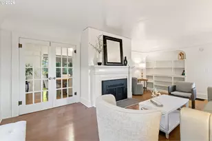 2260 E 15th Ave, Eugene, OR 97403 - Photo 11