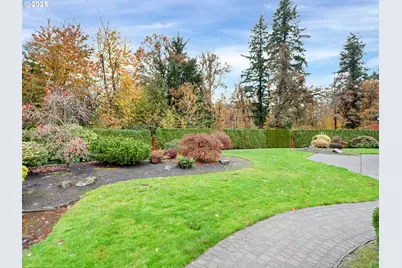 2450 Bellevue Ter, West Linn, OR 97068 - Photo 9