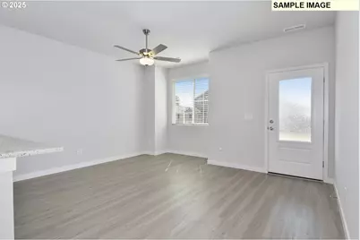 1215 Parkside Ave, Woodburn, OR 97071 - Photo 3