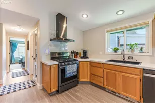 8212 NE Snowberry Loop, Vancouver, WA 98664 - Photo 9