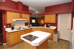 18004 S Wesley Ln, Oregon City, OR 97045 - Photo 13