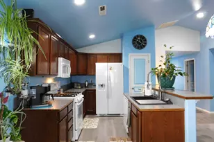 175 River Walk Pl, Cottage Grove, OR 97424 - Photo 7