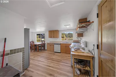 96093 Sun Lake Ln, Lakeside, OR 97449 - Photo 21